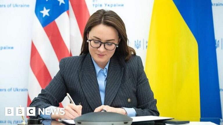 Trump Declares ‘Pass’ on Ukraine Peace Talks Amid Complications