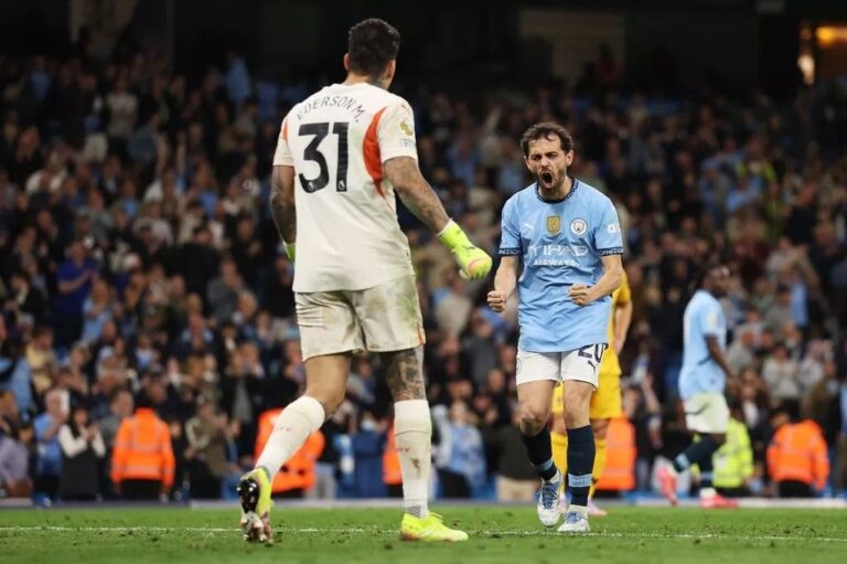 Manchester City seize a Golden Premier League Opportunity