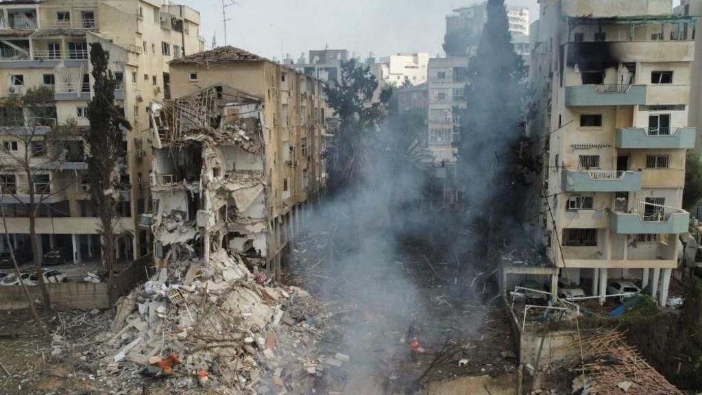 Trump Urges Iran-Israel Deal as Missile Strikes Kill 10 in Israel 1 wp 17499727317908573770738143045720