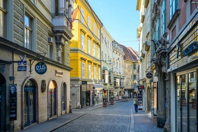 Graz: Austria’s Quirky Foodie Capital Just Got Direct UK Flights – Here's Why You’ll Fall in Love with It ❤️ 4 wp 17530159501934876530442657865474
